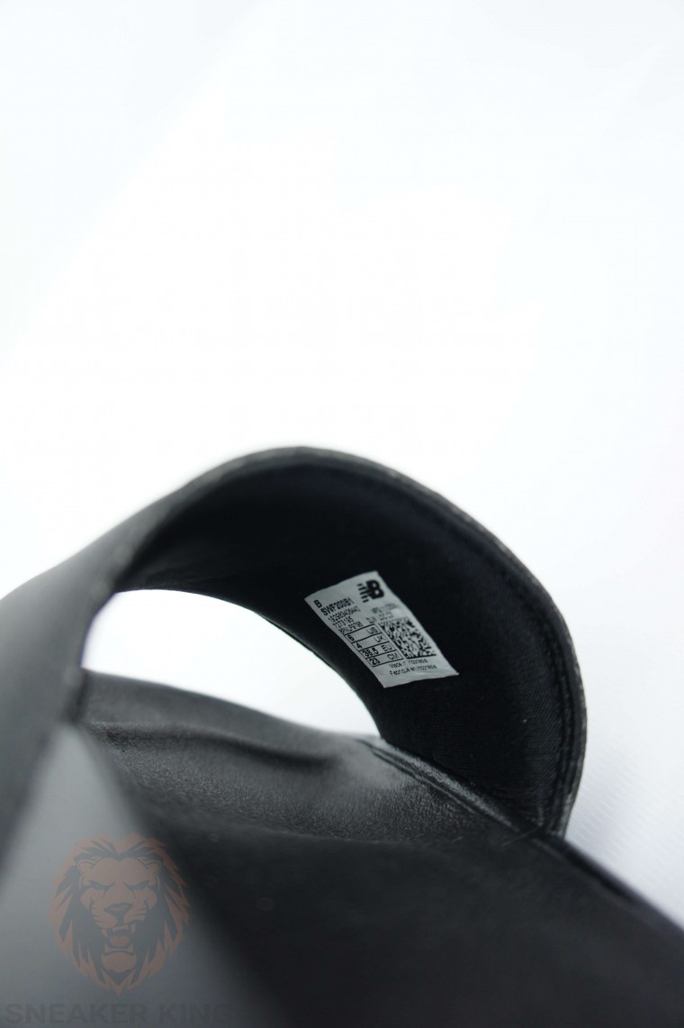 Жіночі шльопанці New Balance 200  SMF200B1